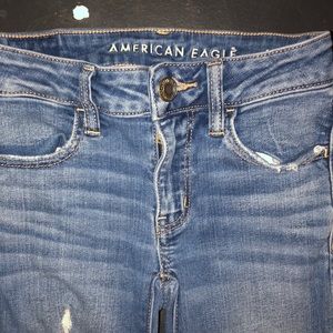 american eagle ripped jeans